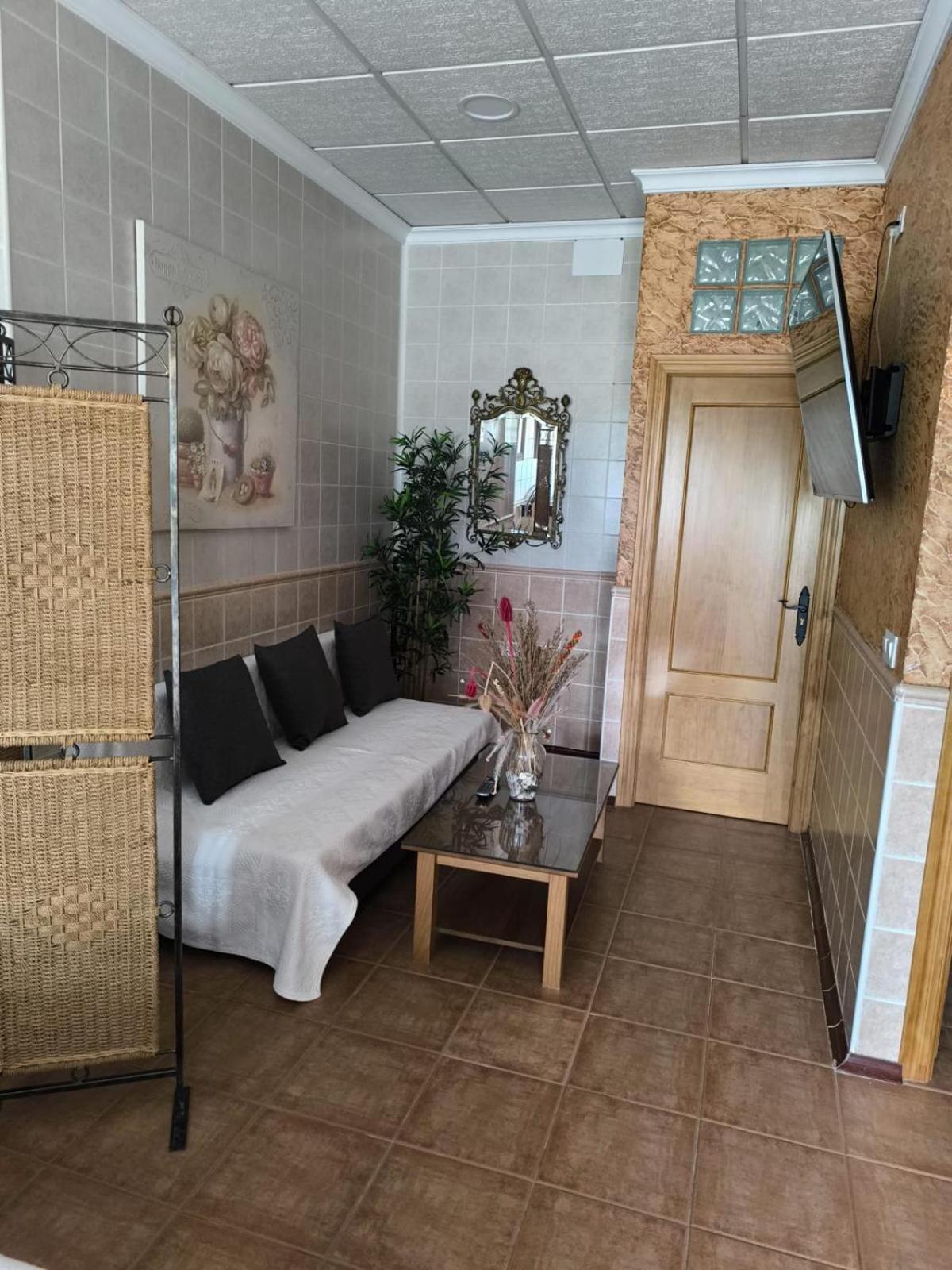Hostal La Tarayuela Barbate Buitenkant foto