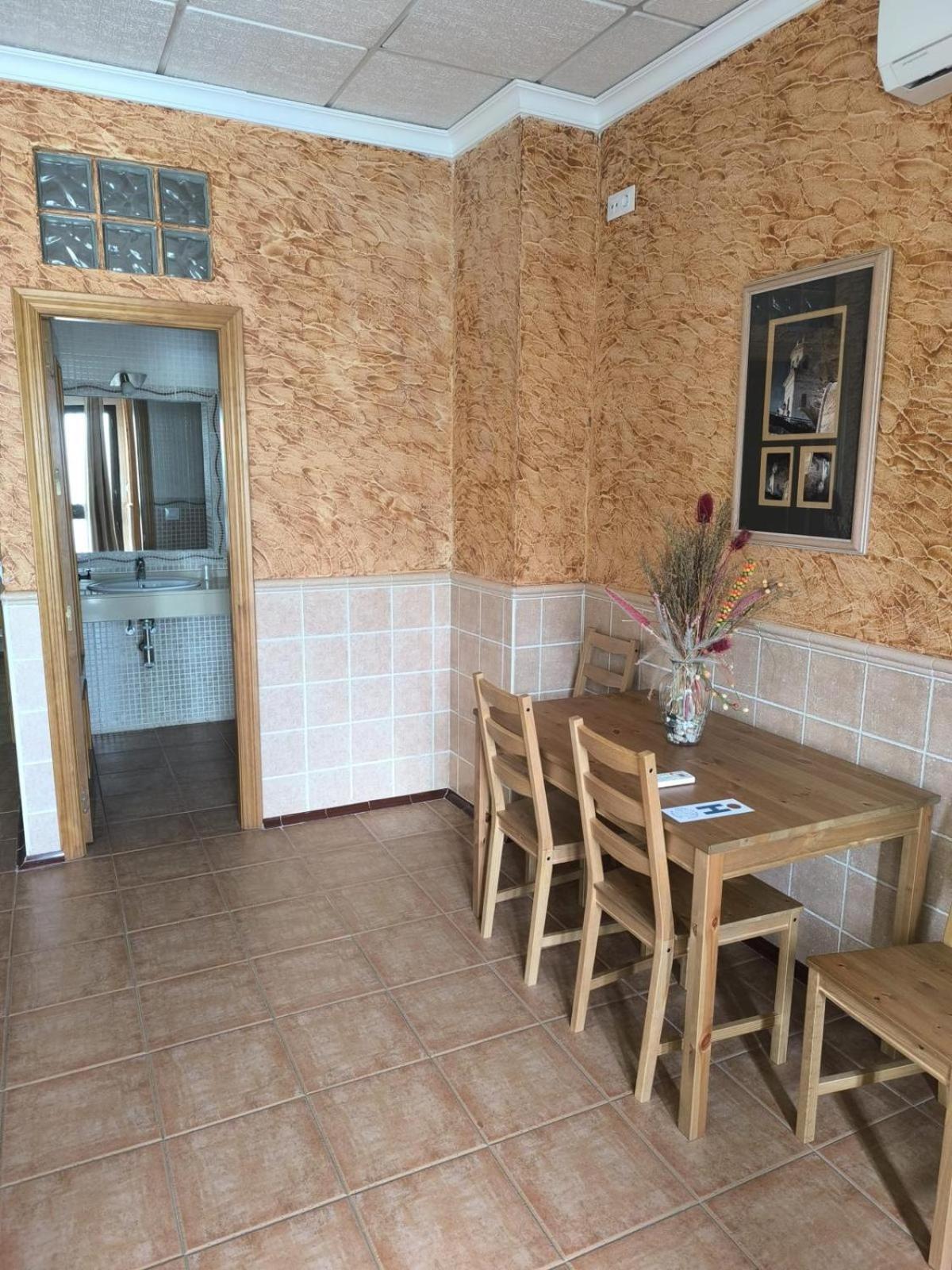 Hostal La Tarayuela Barbate Buitenkant foto