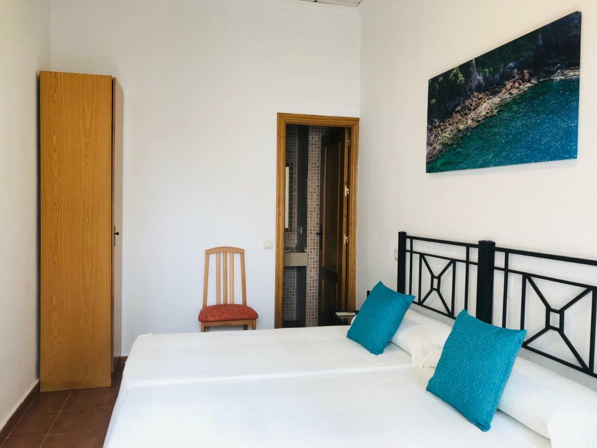 Hostal La Tarayuela Barbate Buitenkant foto